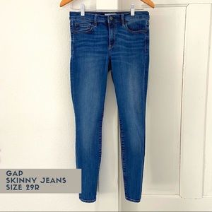 GAP Skinny Jeans